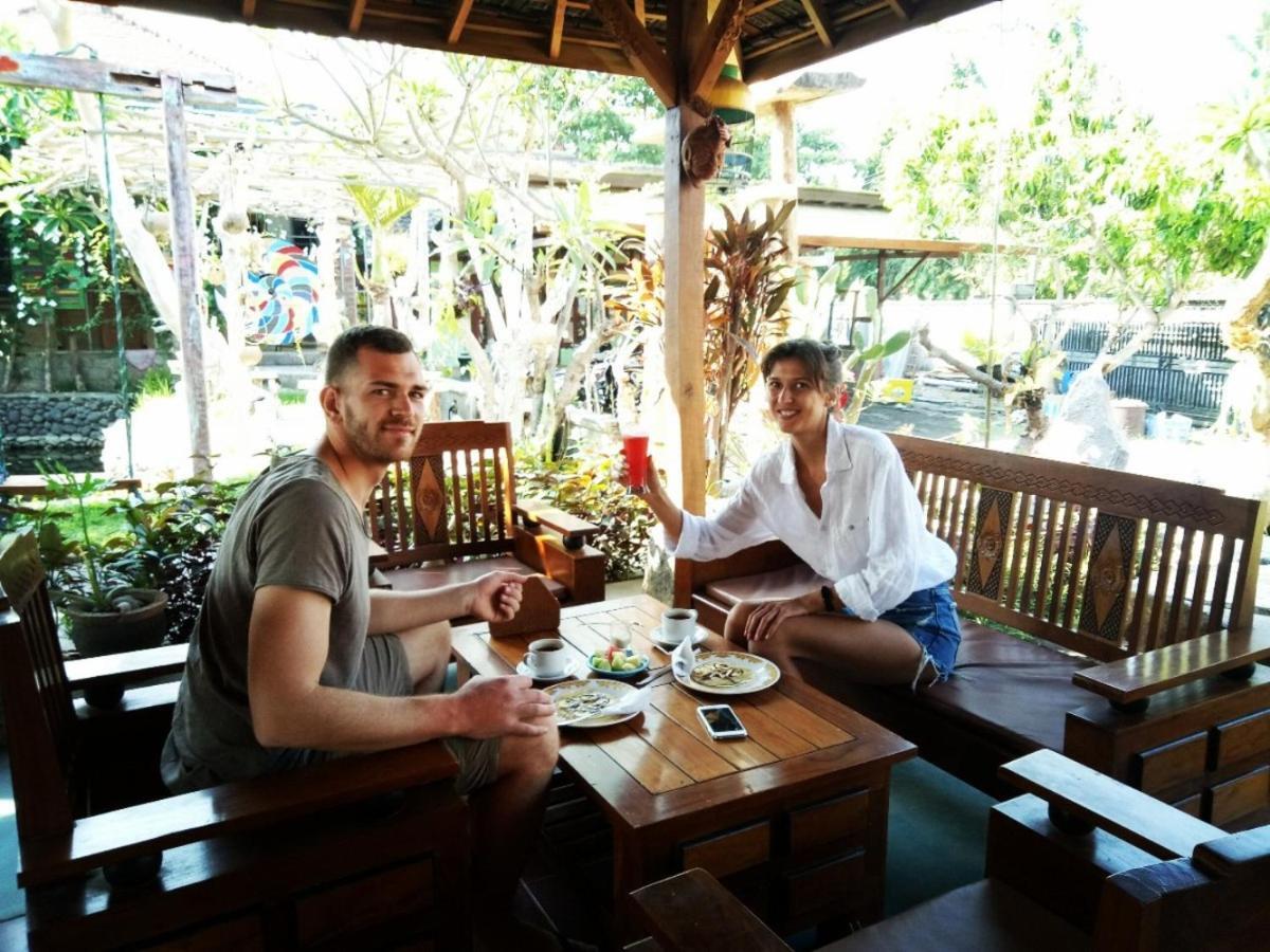 Sunrise Lodge & Lounge Singaraja Zewnętrze zdjęcie